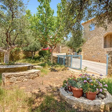 Orfea's Place Riglia